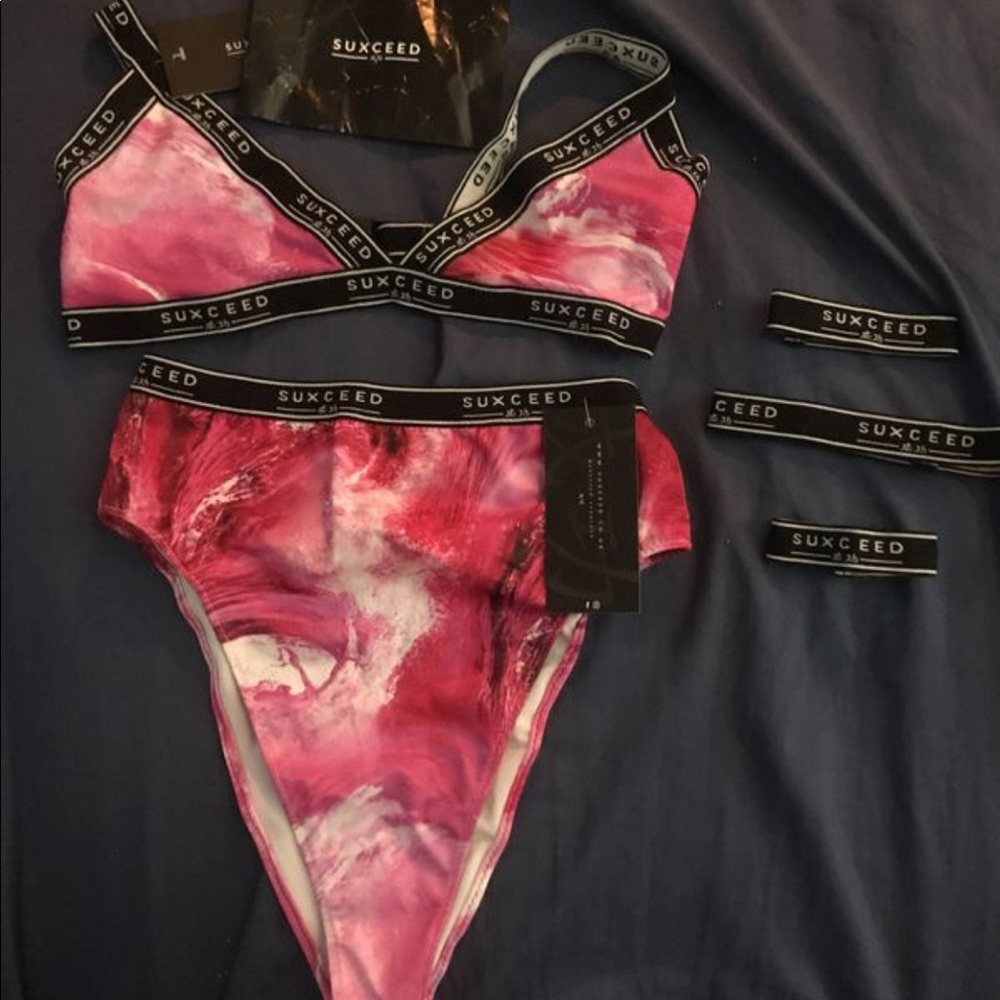✖️SOLD✖️ NWT SUXCEED Bikini or Rave Outfit
